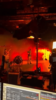 76522900858__08869C48-3710-4B53-B44F-5982D9471CB1-low