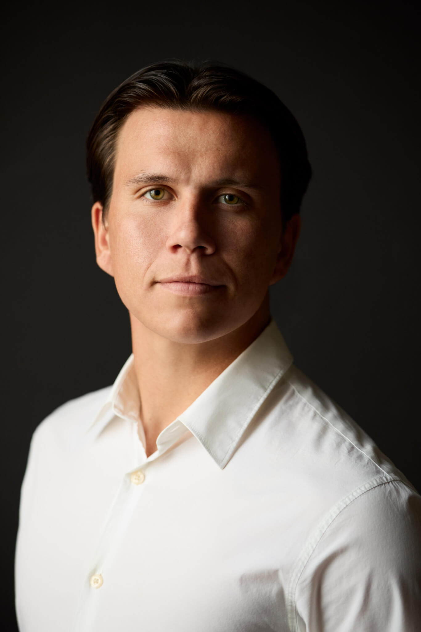 portrait_LUKAS36511